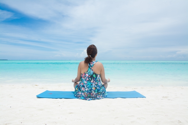 Meditation at the beach in Anantara Dhigu Maldives 